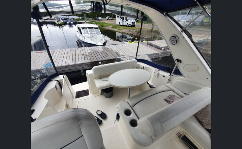 Bayliner 285-kuva-7